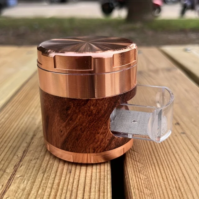 Dia 55mm 4-layer metal grinder Imitation wood grain Open skylight Tobacco grinder Herb Grinder Pepper Mill