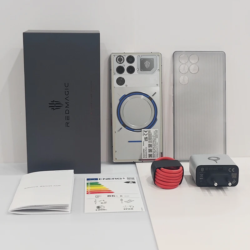 النسخة العالمية Redmagic 11 Pro NX809J Snapdragon 8 Elite Gen 5 6.85 6