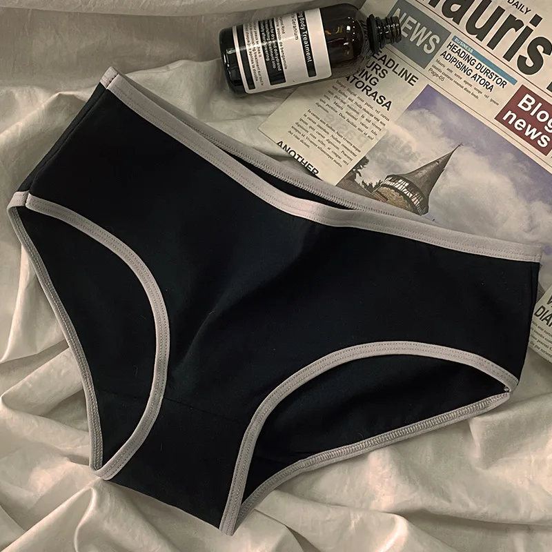 3PCS Women's Cotton Panties Simple Casual Mid-rise Seamless Briefs High-stretch Underwear Comfortable Breathable Underpanties