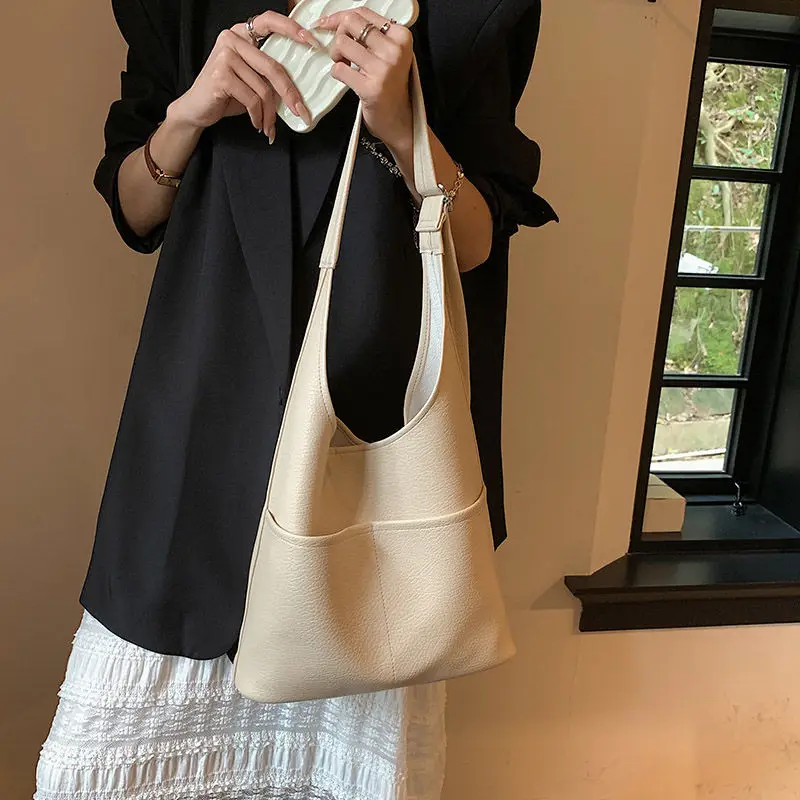 Brand Korean Fashion Bucket Handbag Women Shoulder Bag Large Capacity Pu Luxury Handbag Shopping Bag With Small Bag 2023 New