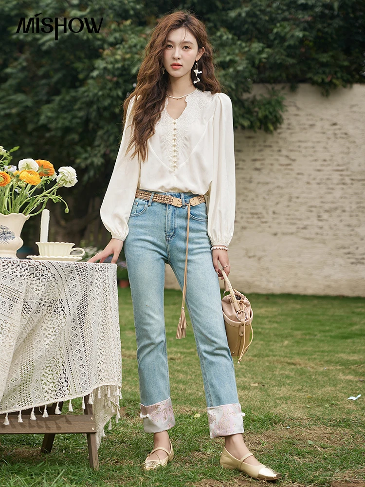 MISHOW Women's French Vintage Shirt 2024 100 Lyocell Fabric V-neck Embroidered Puff Sleeve Pearl Single Breasted Tops MXD15X1377