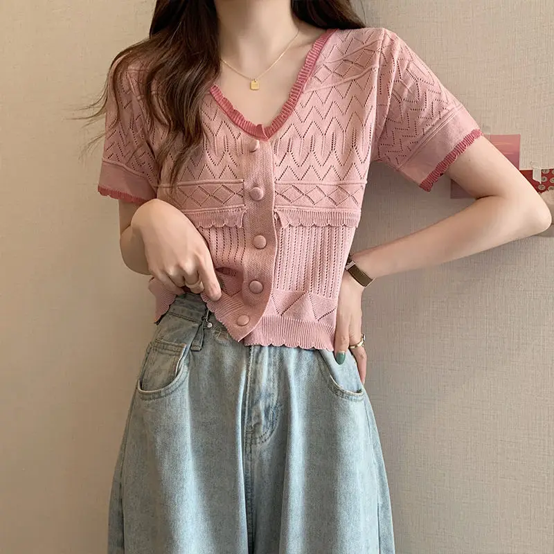 

2024 New Summer Korean Style Retro T-shirts for Women Casual Office Lady Knitting Button Irregular V Neck Short Sleeve Y2K Tops