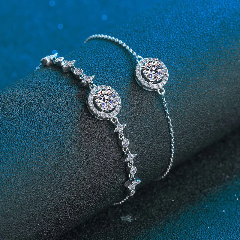 

Moissanite 1 karat bracelet s925 silver bracelet round bag star Moon bracelet platinum plated