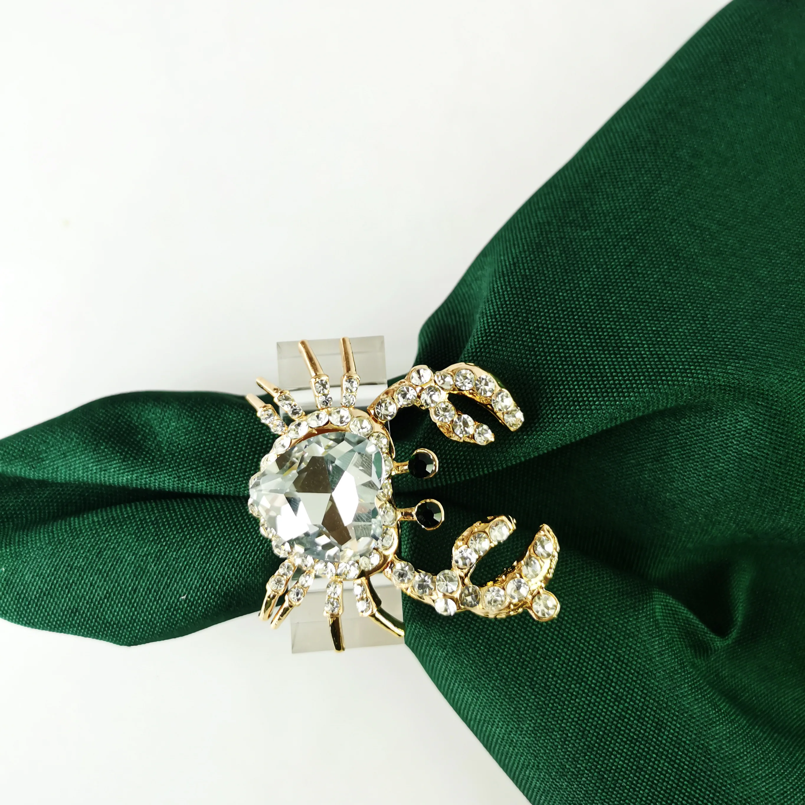 

Бесплатная доставка, 4 шт., Кристальный краб с квадратным прозрачным кольцом для салфеток для свадьбы