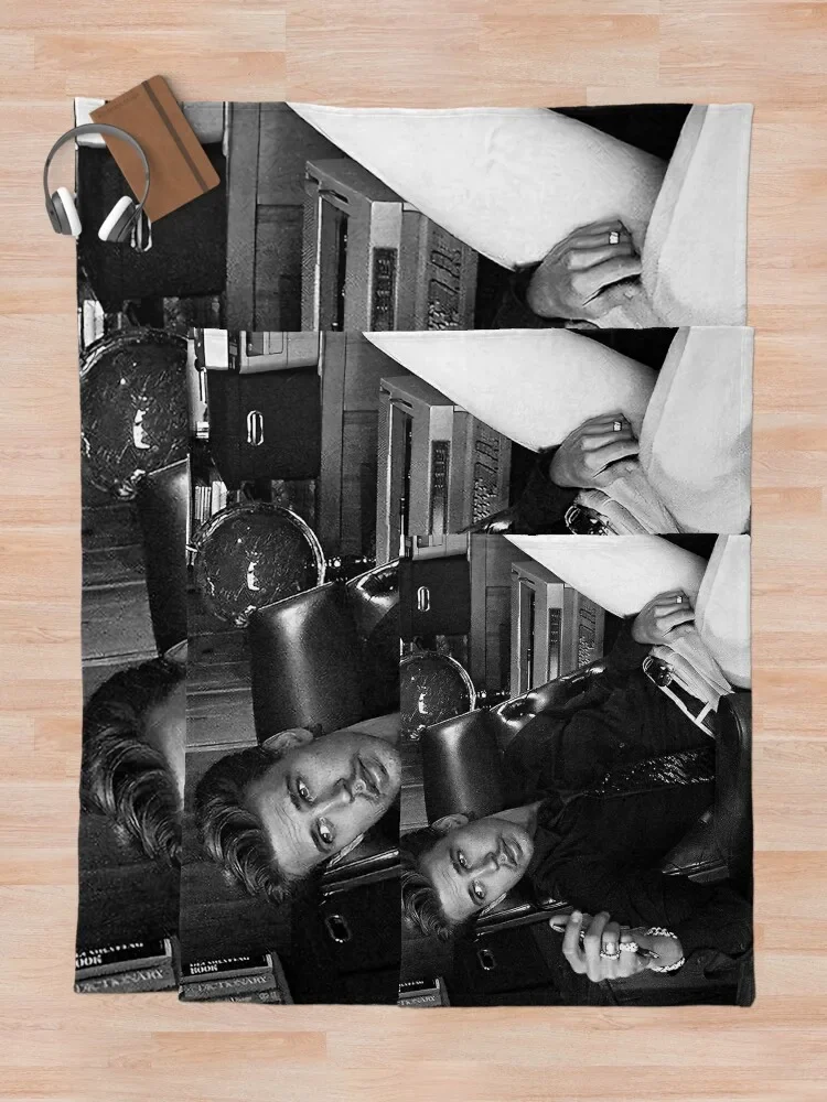 ����ƾ ���� ���� �� ȭ��Ʈ ������ ���, ķ�� �ε巯�� �÷��� ���� ����, ���� ħ�� ���� ���� ���