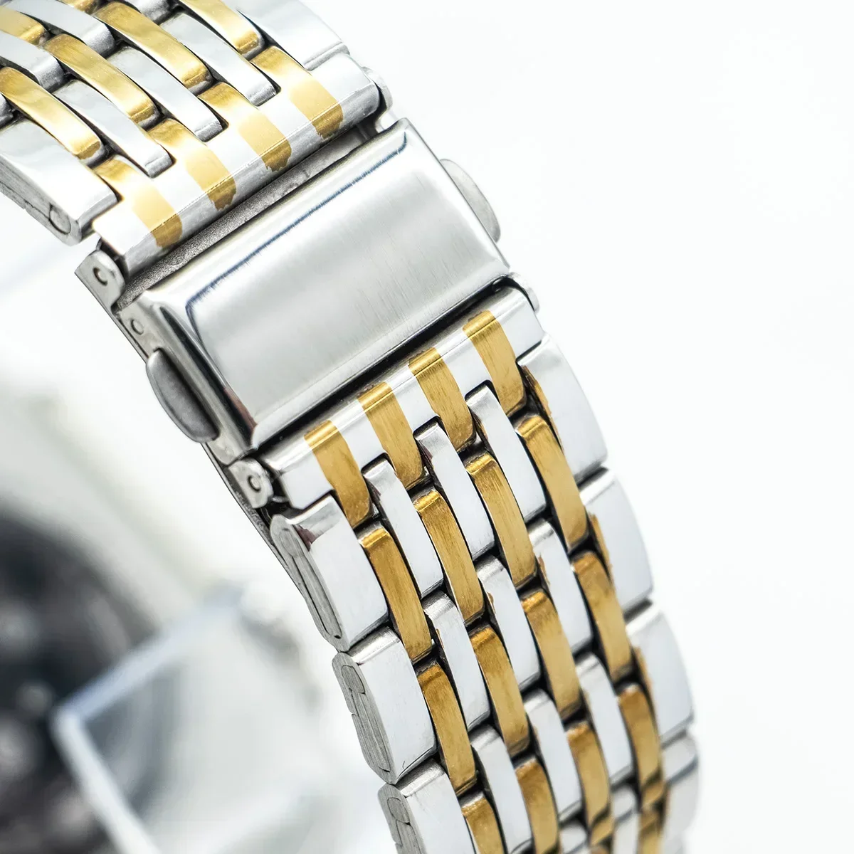 Stylish Stainless Steel Metal Strap
