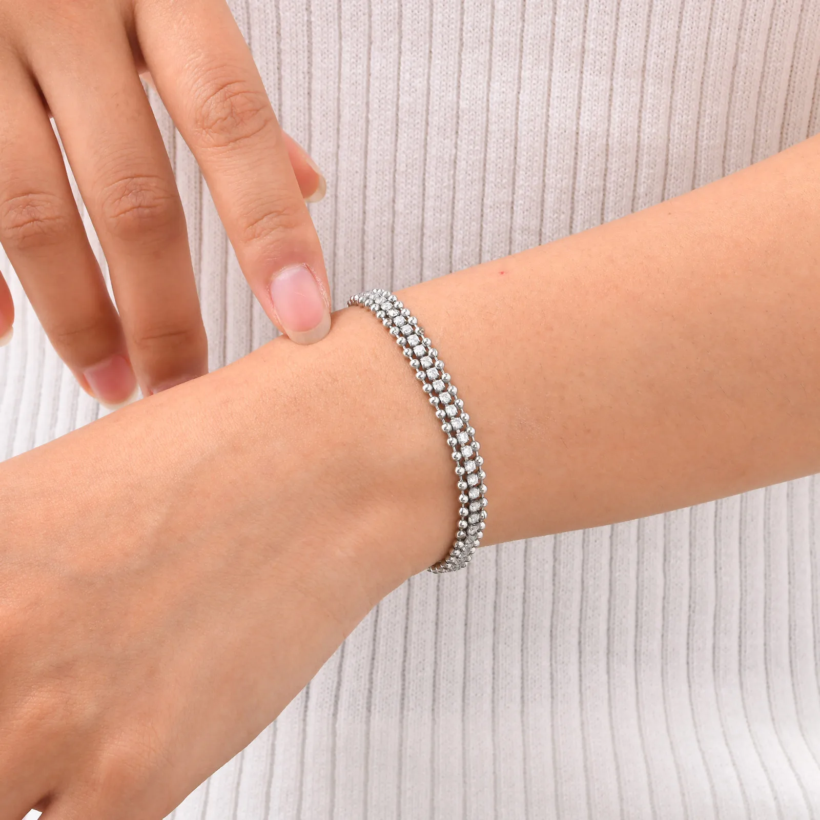 Tennis-Armband für Damen, verstellbare Zirkonia-Kette, Edelstahl-Armband, Armreif, Hochzeit, Party, Valentinstag, Geschenk – Detail 14