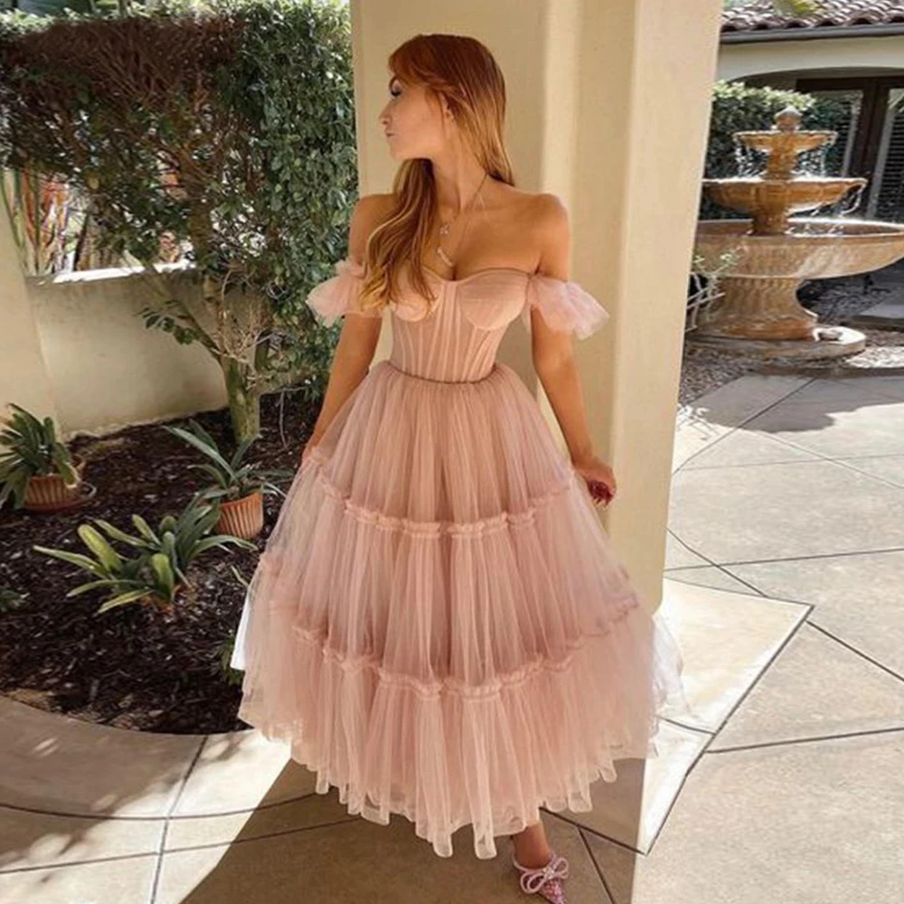 

Gorgeous Tiered Ruffles Prom Dresses Sweetheart Beach Evening Dresses 2024 Knee-length Girls Dancing Prom Party Gown Dress