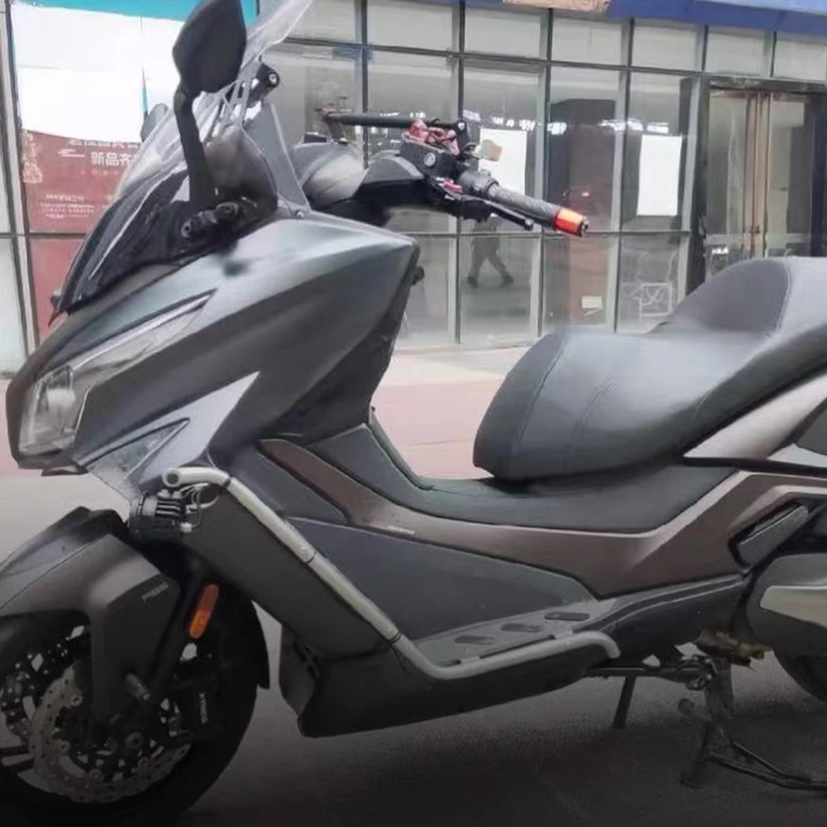 범퍼 범퍼 스포트라이트 브래킷 바디 보호 확장 페달 프론트 범퍼 프레임 KYMCO Xciting S400 Xciting400 2019-2022용