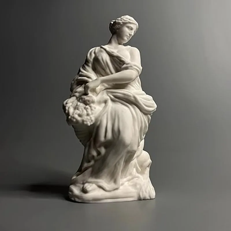 Nordic INS Desktop Decoration, High-end, Niche Art, Plaster Statue, Atmosphere Decorations, Home Soft Decoration Gifts
