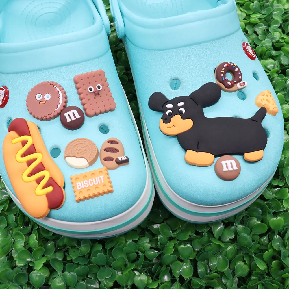 

Wholesale 50pcs Shoe Charms Biscuits Hot Dog Chocolate Donut Accessories PVC Shoe Decoration For Wristbands Croc Jibz Gift