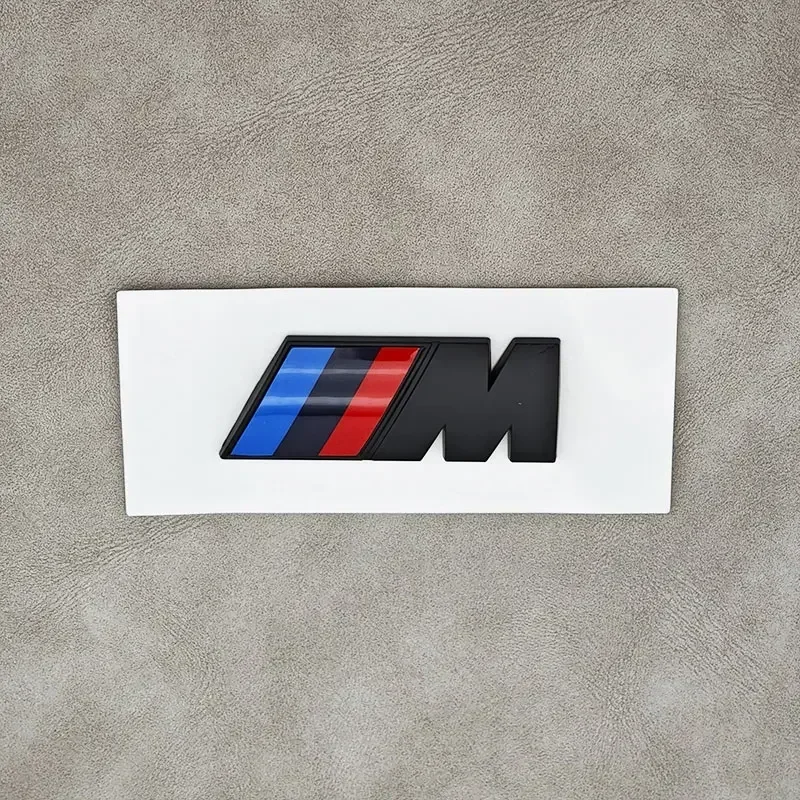 BMW M M3 M5 M6 X3 E46 E90 F30 G20 E36 E34 X6 G20 G30 악세사리 ABS 자동차 펜더 사이드 엠블럼 리어 트렁크 배지 M 로고 스티커