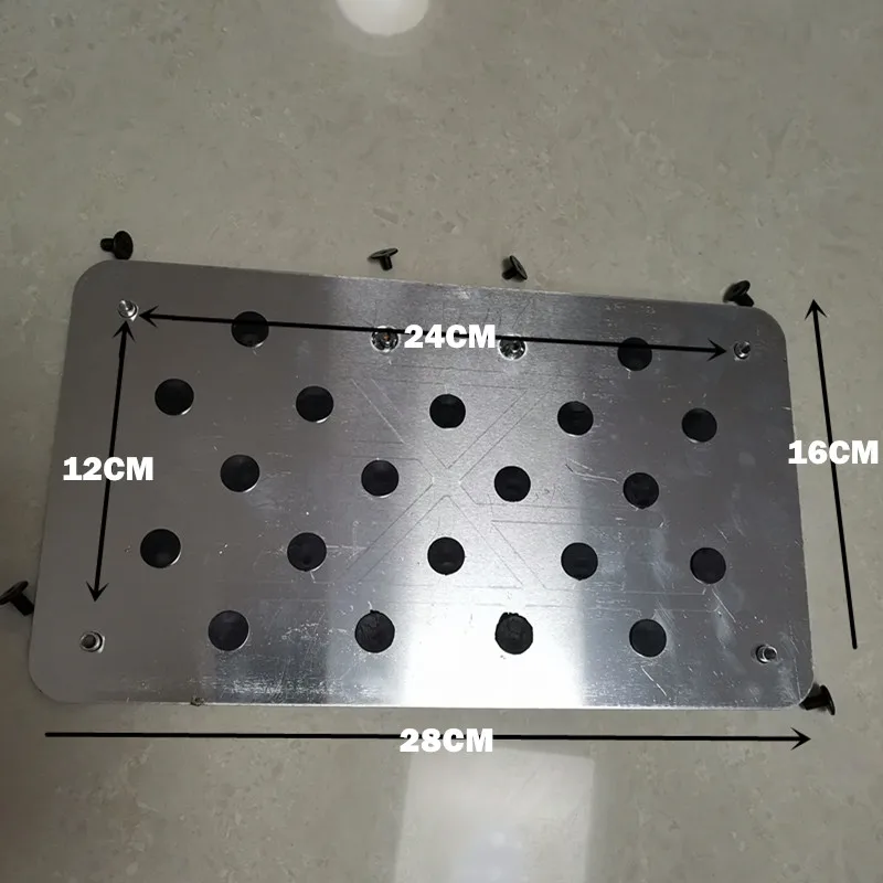 Pedal Pedalboards Non-Slip Pad Floor Heel Mats 28*16Cm For Scania K250 K280 K310 K320 Accessories modification