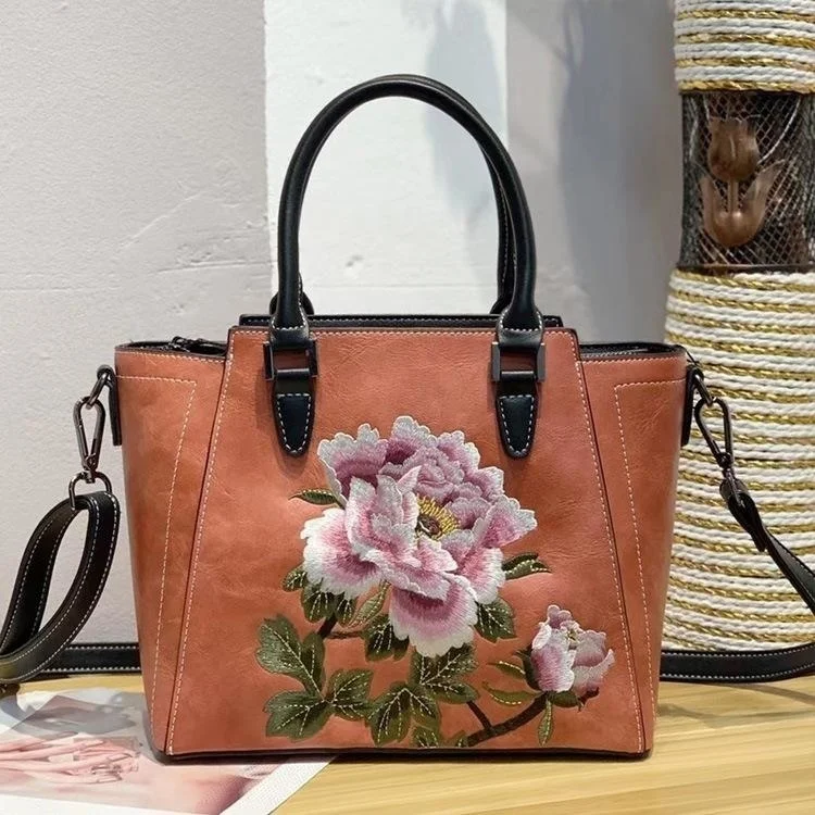 

Fashion Embroidery Handbags For Women Leather Hand Bags For Lady's Handbag Luxury Designer Handbags High Quality 2024