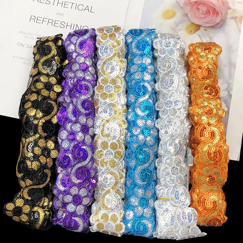 Description Picture 4 of item1/3/5 Yards 4CM Wide Shiny Beading Sequins Lace Fabric Trim for Wedding Decor Handmade DIY Craft Lace Garments Sewing Supplies