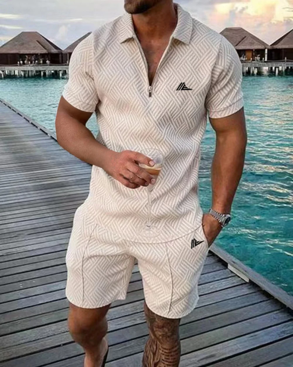 2025 Men's trendy summer short sleeve printed suit Beach style series creative pattern lapel breathable suit 4