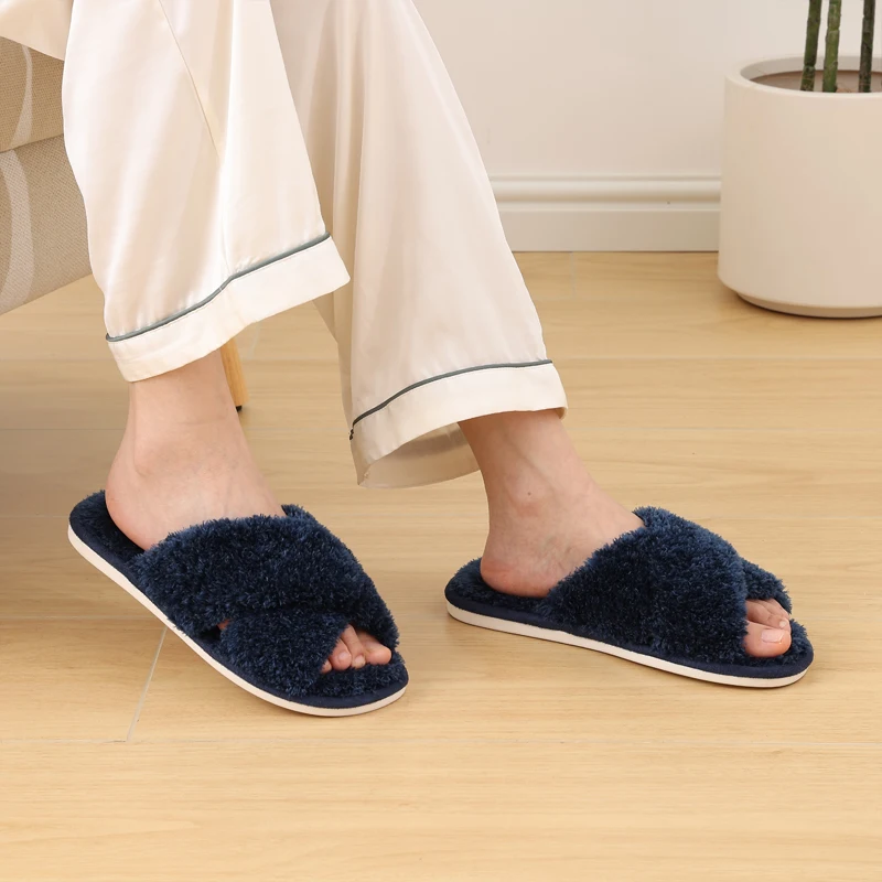 Comwarm Winter-Fuzzy-Hausschuhe für Damen, flache Hausschuhe, Freizeit, leichte Hausrutschen, flauschige, warme, bequeme Damen-Hausschuhe für den Innenbereich – Detail 9