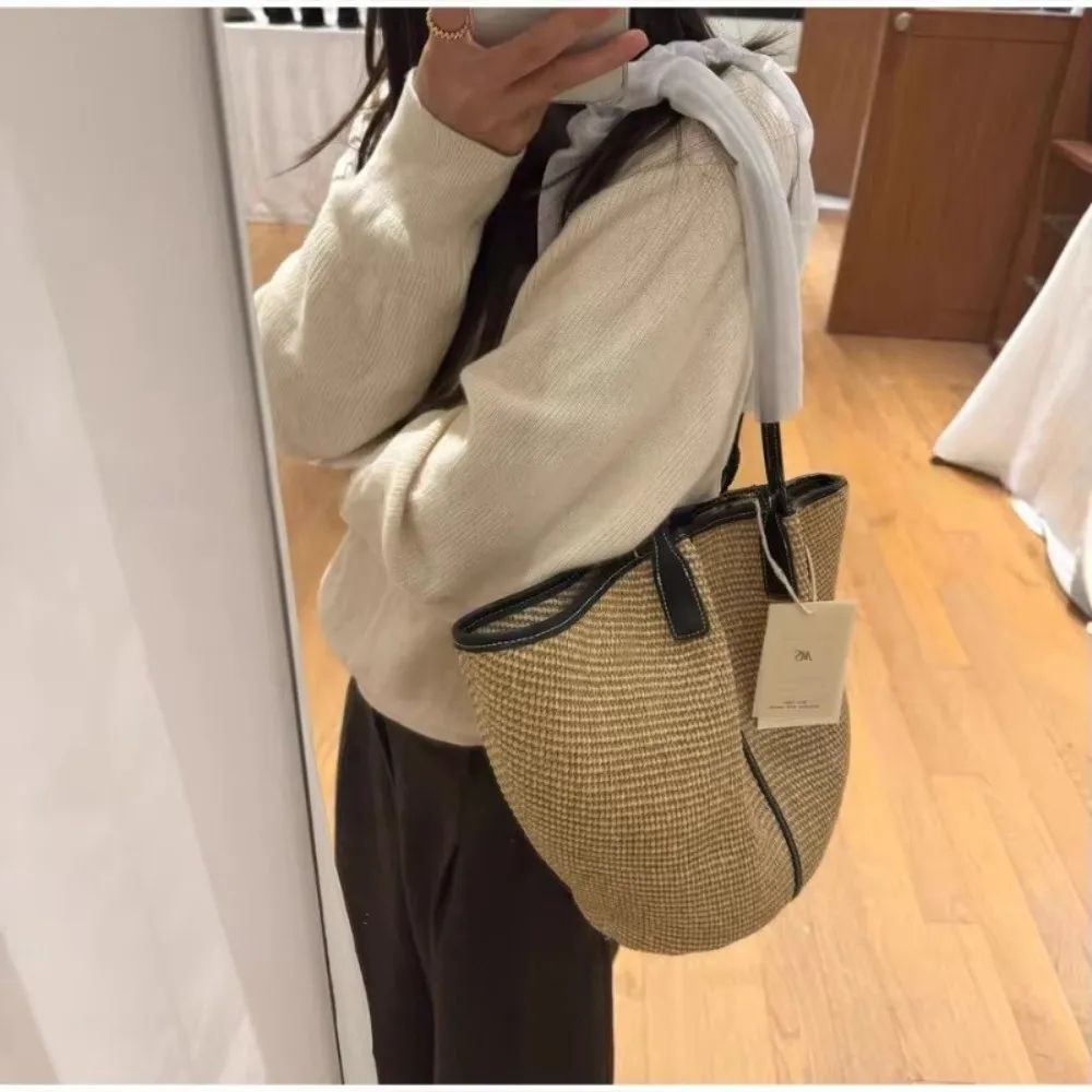 Borsa a Tracolla Intrecciata alla Moda, Pieghevole, Grande Capacità, con Finiture a Contrasto, Borsa Hobo in Rattan - immagine 5