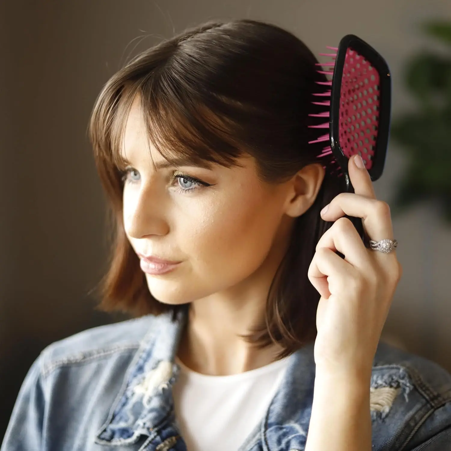 Heat UNbrush Detangling Brush for Pain-Free Brushing on All Wet or Dry Hair Types Durable DuoFlex Anti-Static Bristles 4
