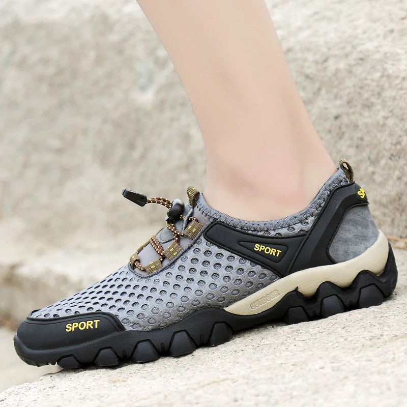 Men's Fashion Breathable Sneakers Climbing Hiking Shoes Men's Outdoor Beach Waders Mesh Hiking Shoes for Men Sprots Shoes