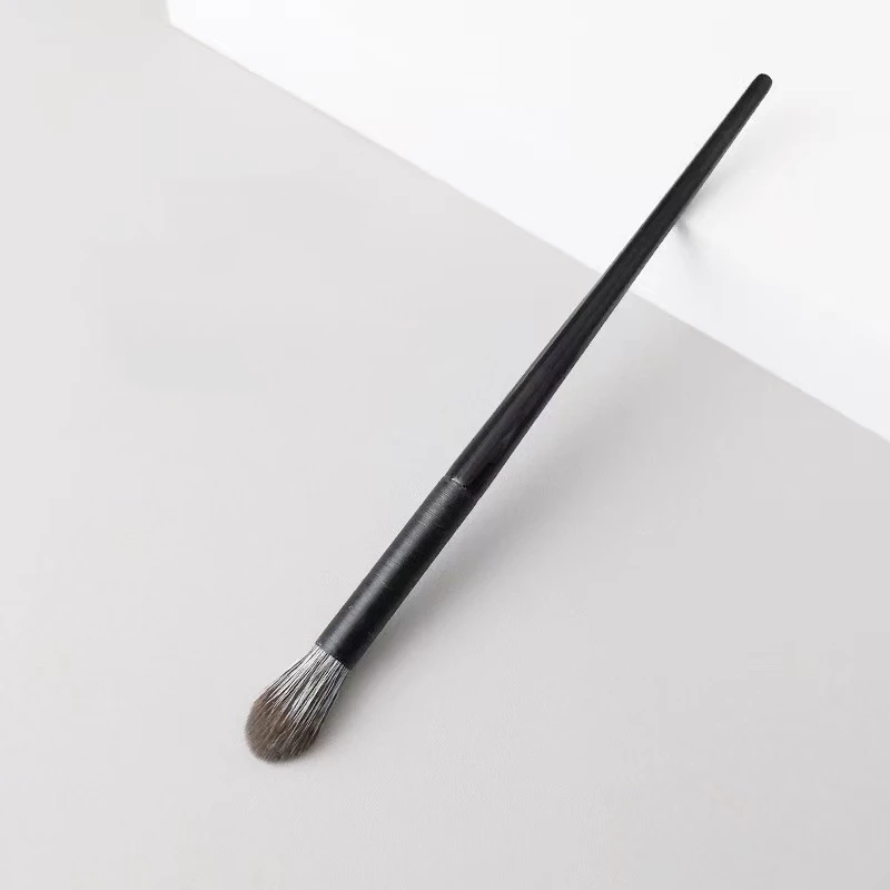 LOYBJ 1pcs Nose Shadow Brush Angled Contour Makeup Brushes Face Bronzer Nose Silhouette Eyeshadow Cosmetic Blending Make Up Tool