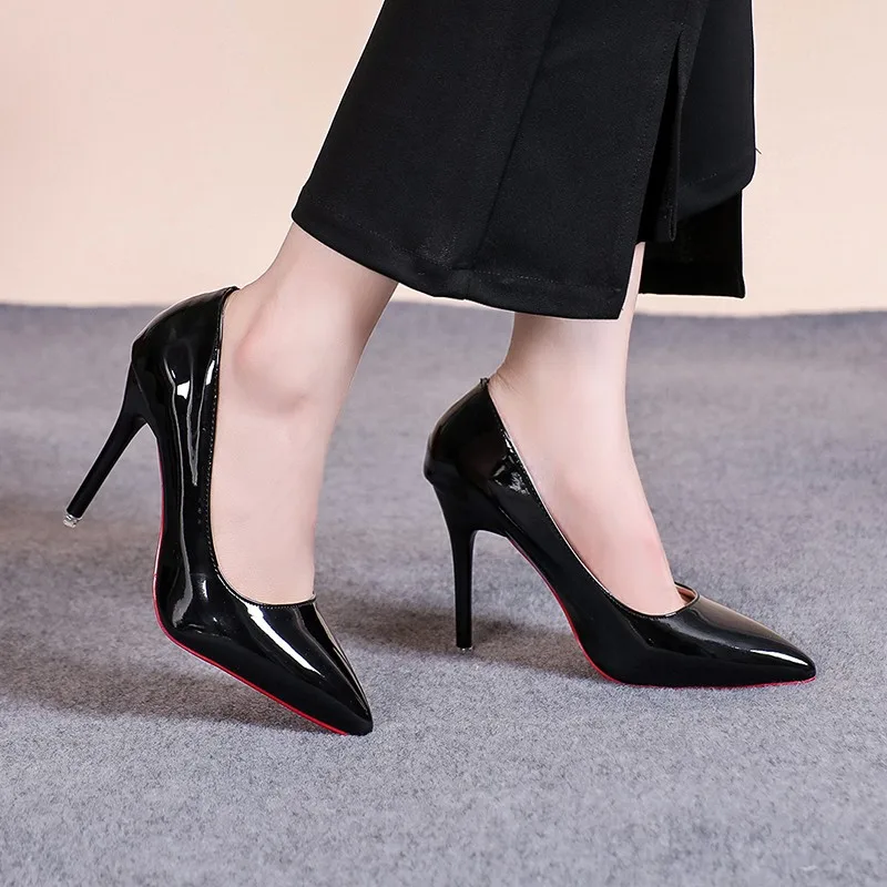 Sexy Pointed Toe Patent Leather High Heels Temperament