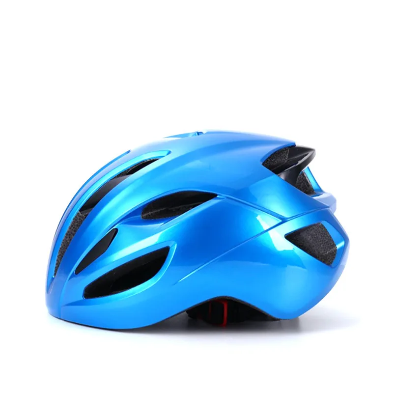 

New Bicycle Riding Sports Helmet Outdoor Men's and Women's Mountain Bike Roller Skating Design Volume Is Very Favorable
