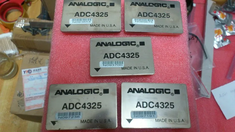 

2pcs/lot ADC4325