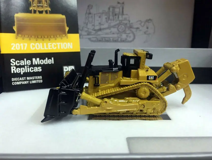 Caterpillar Cat D11T Track-Type Tractor Elite 1:125 Scale DieCast Masters DM85538 NIB