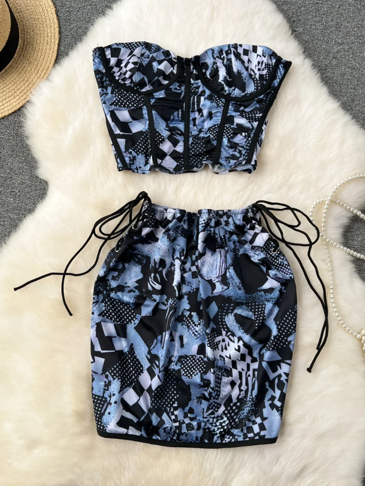 

Женский костюм с цветочным принтом SsTss, комплект из двух предметов, короткий топ без бретелек и облегающая мини-юбка с высокой талией и шнуровкой, на лето