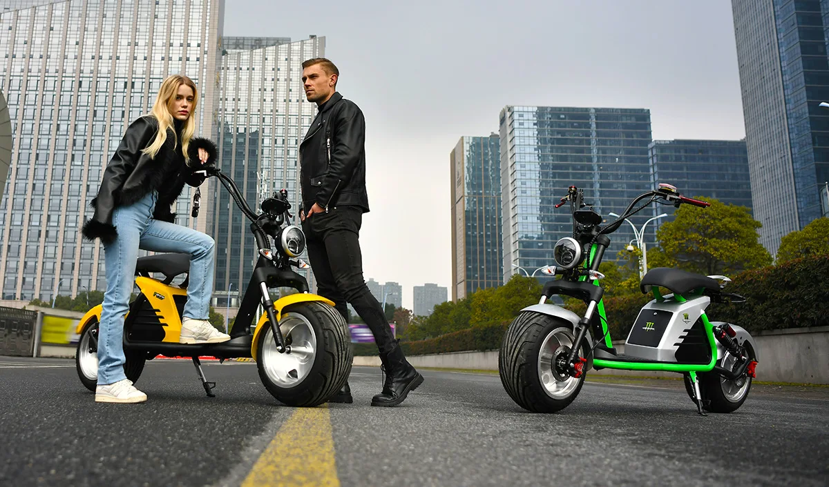 Sportsters Electric Lithium Battery 60V30A3000W City Coco Scooter Bobber Adult Travel Chopper Electric Scooter
