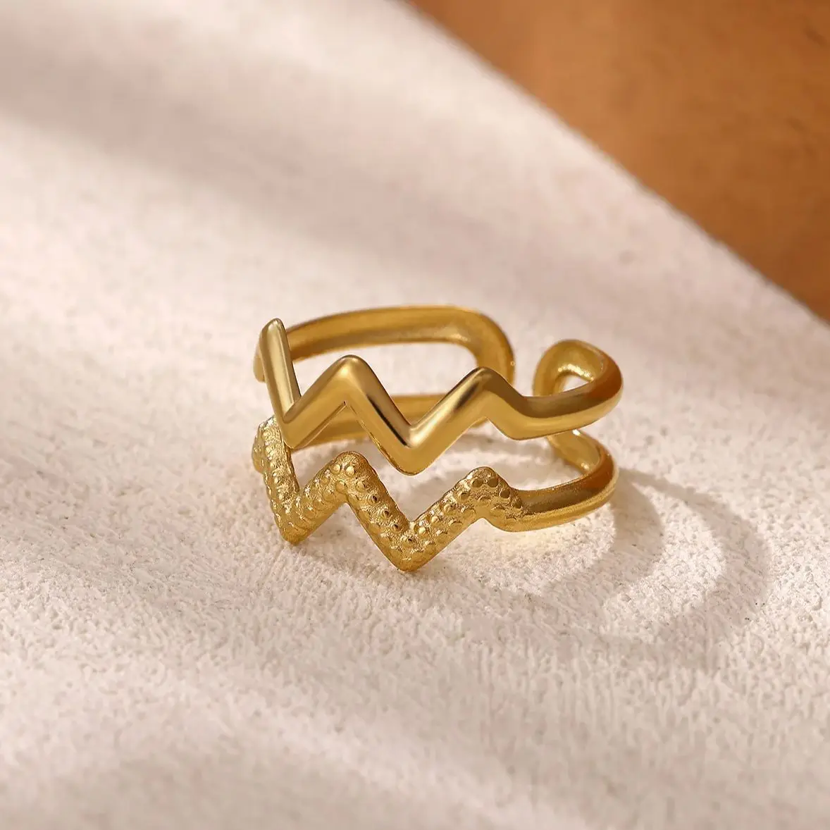 Fashion Geometric Double Wave Rings for Women Gold Color Stainless Steel