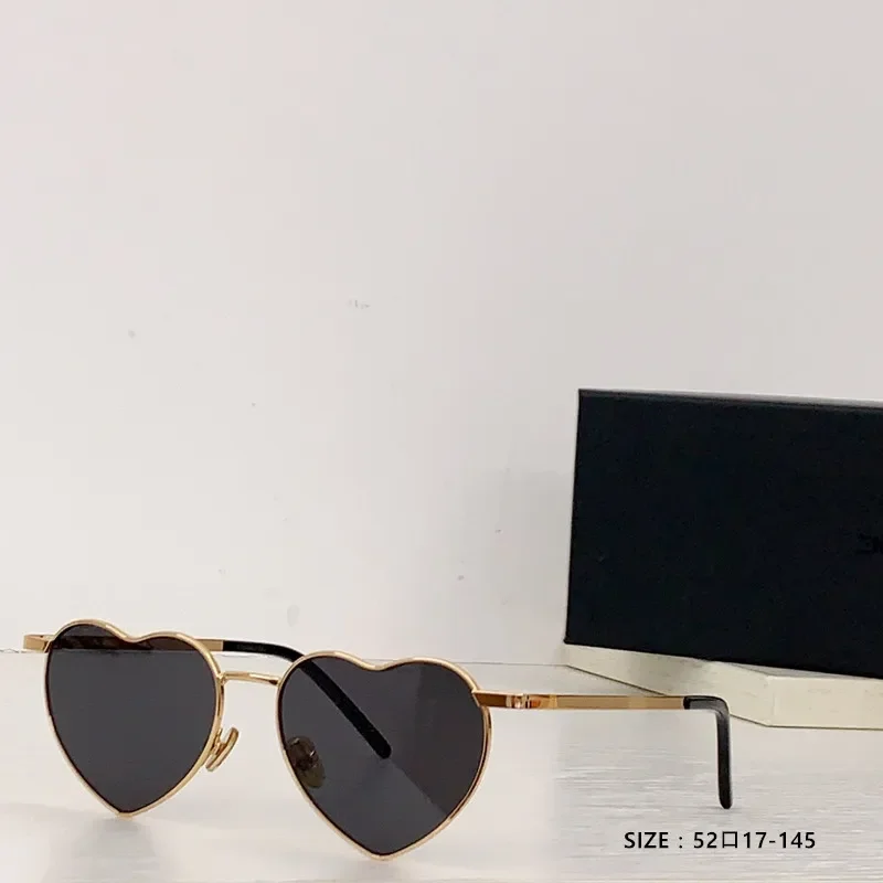 

Fashion Women's Metal Heart Shaped Sunglasses Gradient Outdoor Goggles Female Eyewear UV400 Shades Metal Women Girls Sunglasses