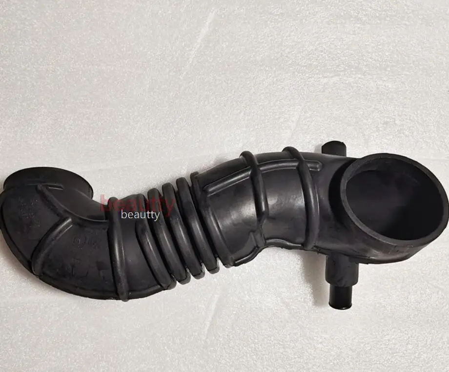 U1119012190A0 Engine intake hose For Foton sauvana tunland 