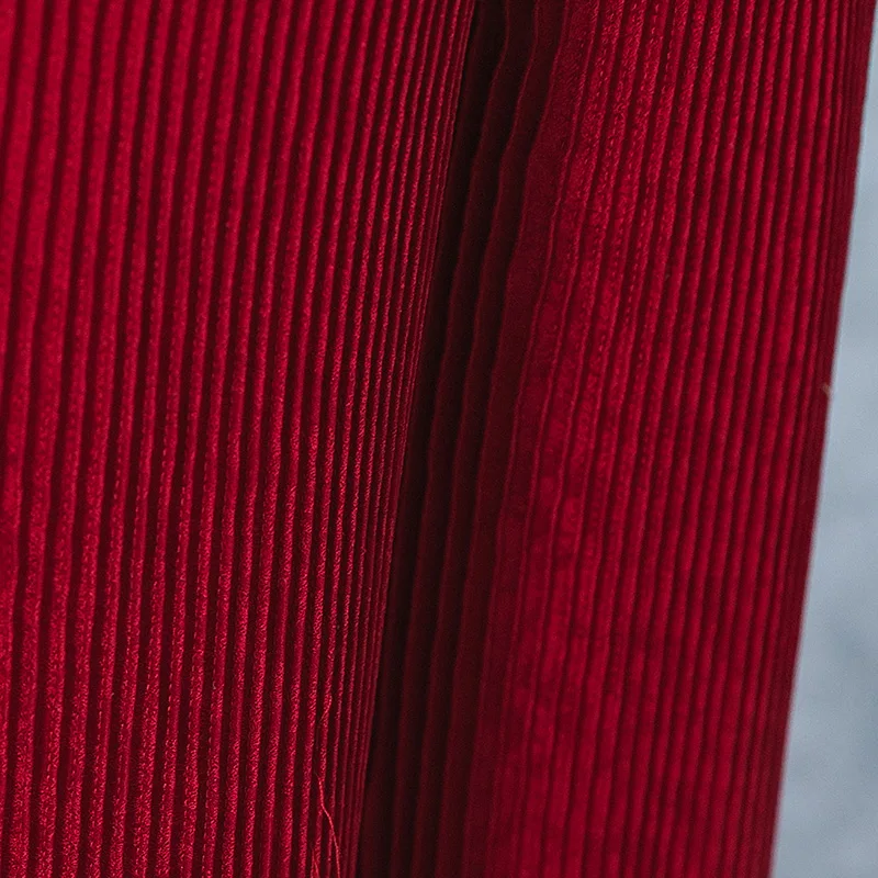 Рисунок 5 - Шелковые прямые свободные жаккардовые