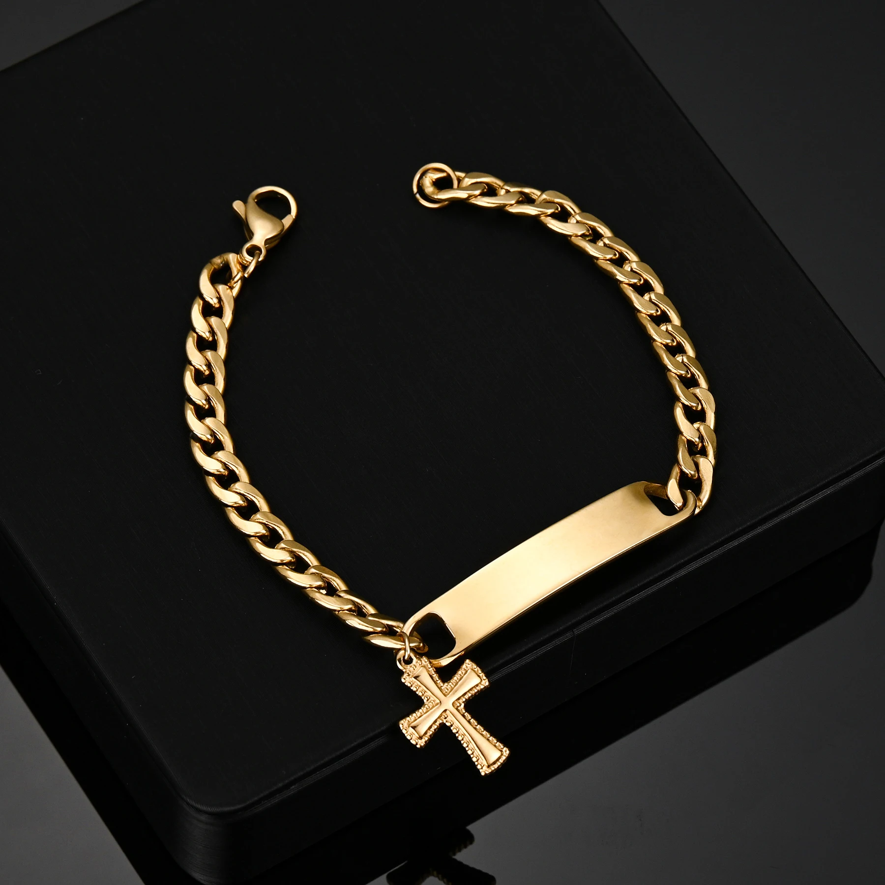 Customized Multiple Shape Engrave Name Bracelet for Women Stainless Steel Personalized Thick Chain Bangle Halloween Jewelry Gift S2a402a91c69f4df2a88dbbcfe3ce7cd5j