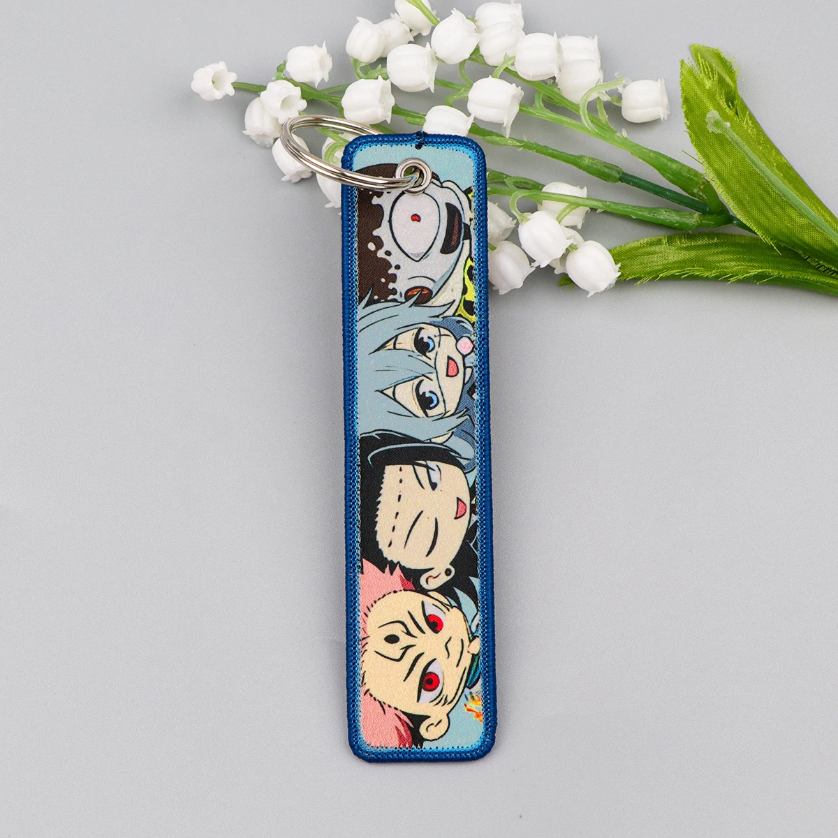 Coole Herren-Schlüsselanhänger mit Stickerei, Manga-Anime-Schlüsselanhänger, Cartoon-Schlüsselringe für Taschen, Autos, Geschenke für Fans, Cosplay-Zubehör – Detail 2