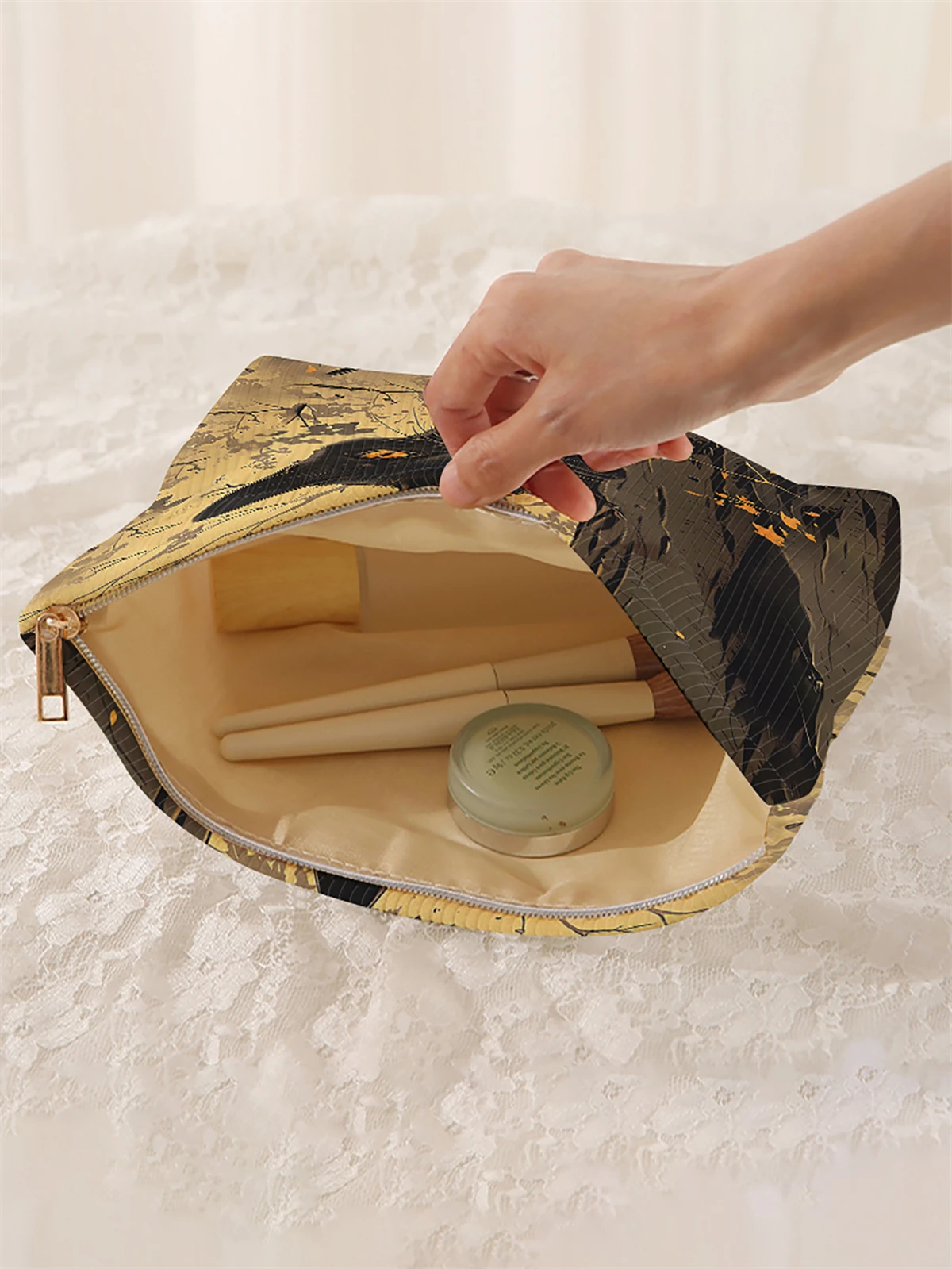 1 black cat patterned corduroy zipper makeup bag, lightweight and multifunctional makeup storage bag