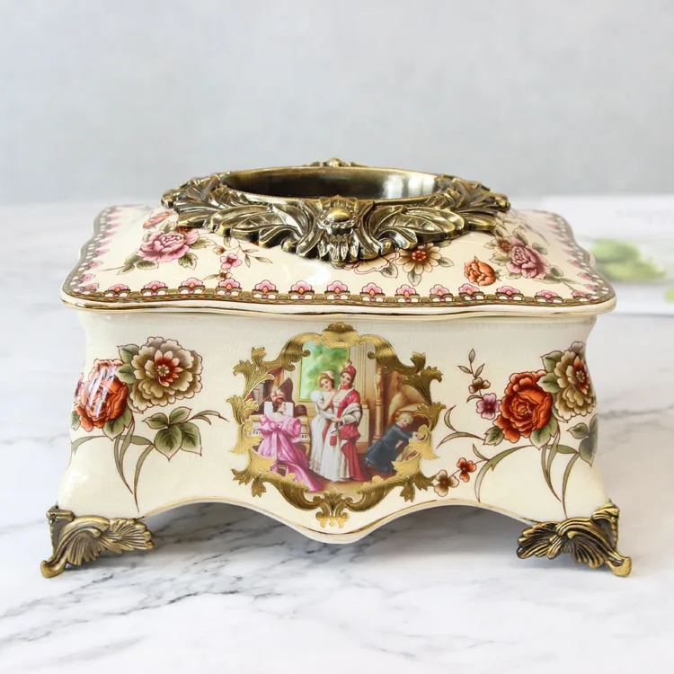 European luxury villa model room decoration, drawer box, American living room tea table alloy ceramic ornaments