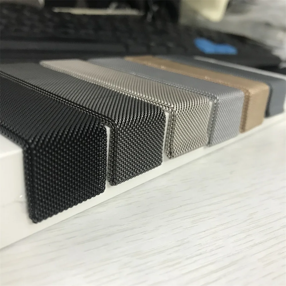 Premium Milanese Loop Metal Band