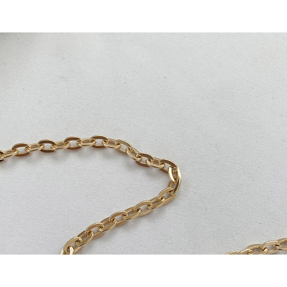 Spring Collection Women's Versatile 2024 New Exquisite Banquet Handheld Chain Shoulder Cross Bag for Women_voghion.com