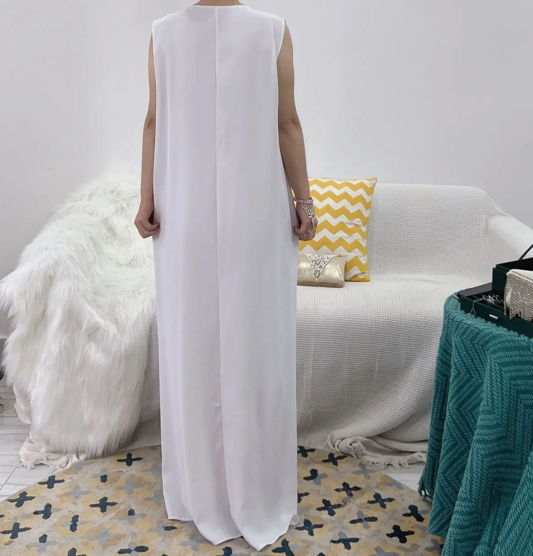 White Muslim Dress Under Abaya Islamic Clothes Inside Abayas Robe Solid Color Sleeveless Slip Inner Dresses Women Dubai Turkey