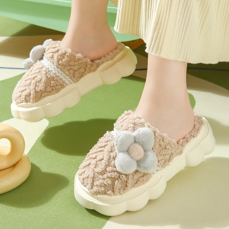 Winter Home Warm Ladies Cotton Slippers Indoor Non-slip Thick Bottom Comfortable Slippers Fashionable Cute Women Cotton Slippers