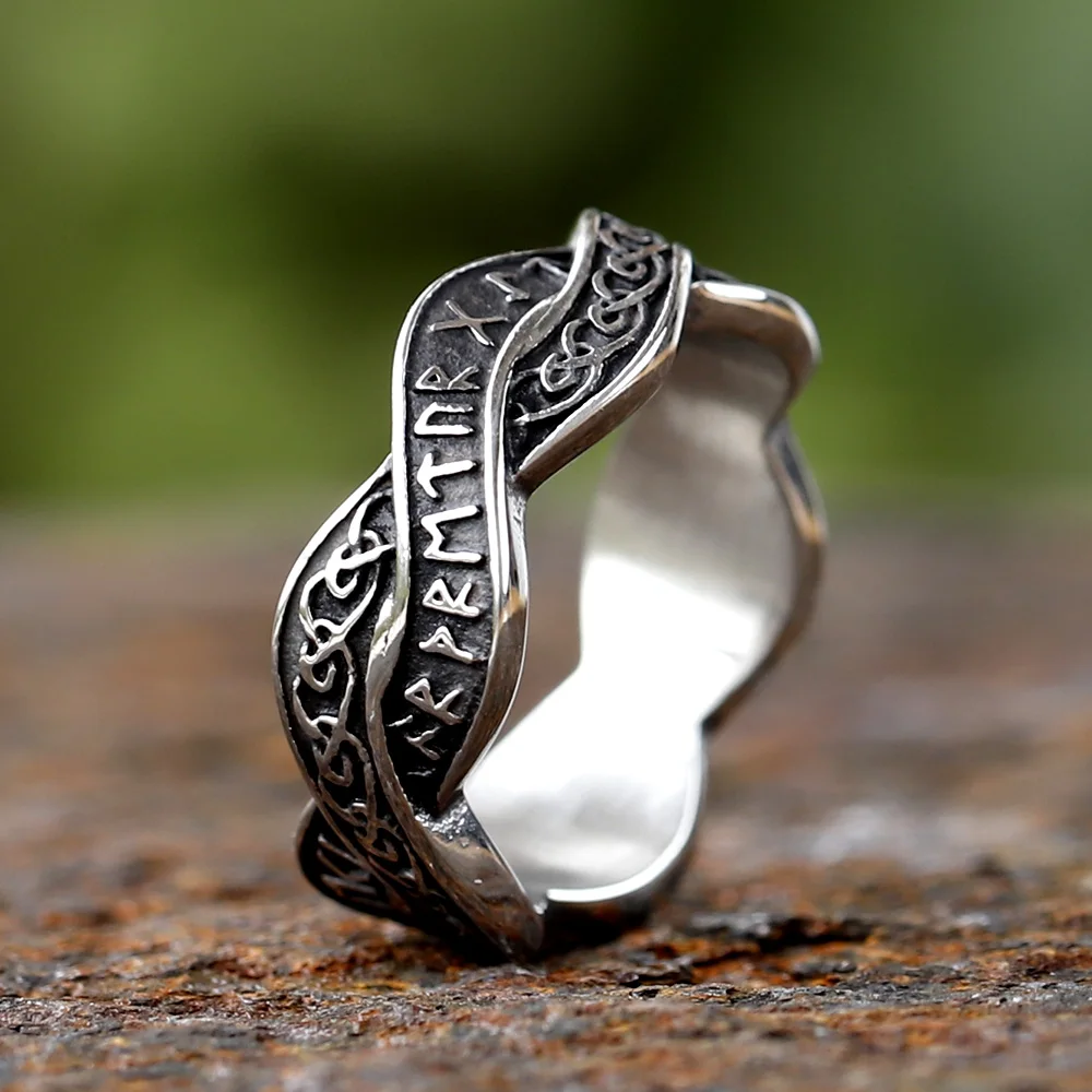 2024 New Creative 316L Stainless Steel Viking Nordic Celtic Festival and Runes Ring For Men Fashion Biker Cool Jewelry Gift