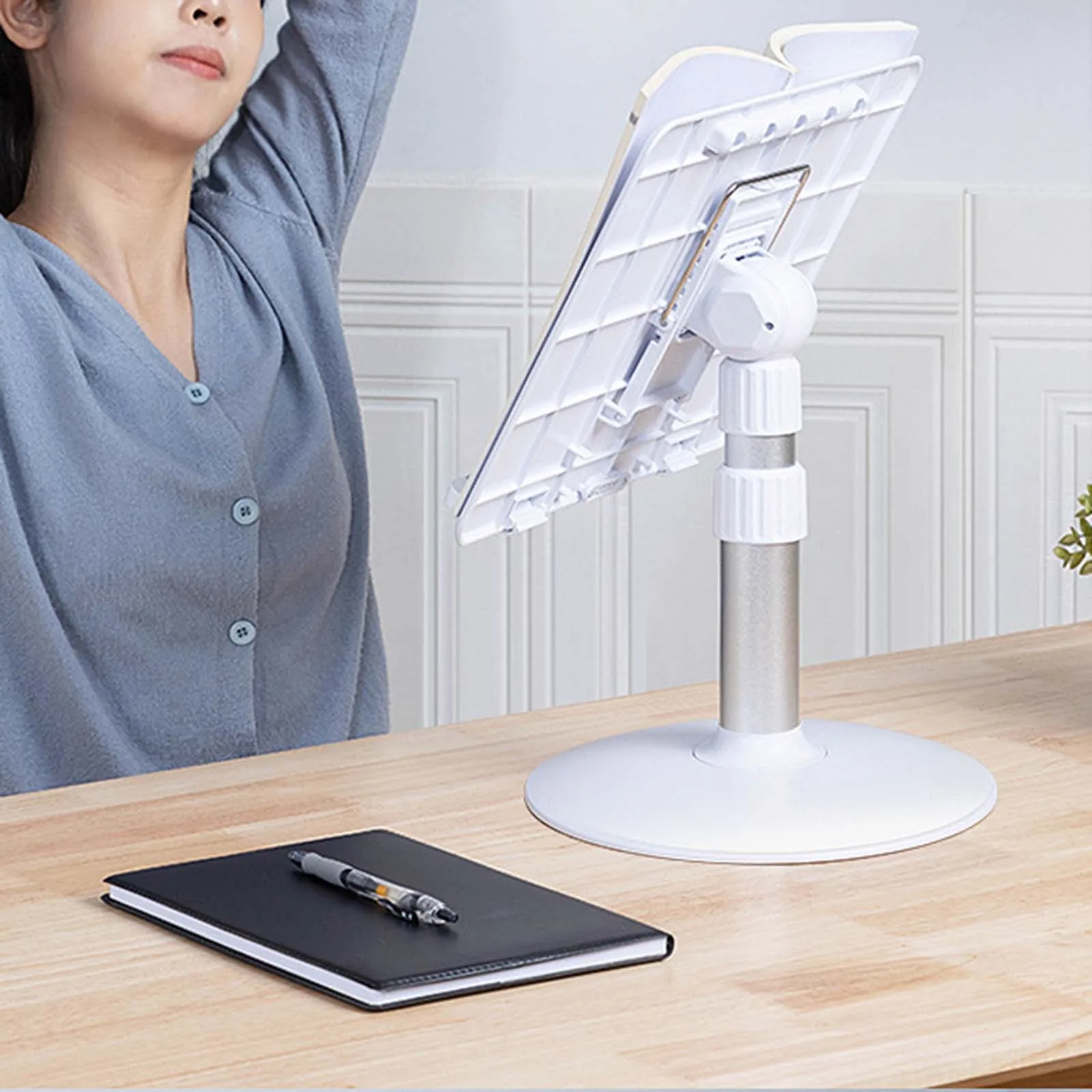 Leggio In Legno Pieghevole Con Base Girevole 360° - Supporto Per Libri, Tablet E Laptop, Regolabile Per Cucina, Ufficio E Studio - Foto 2