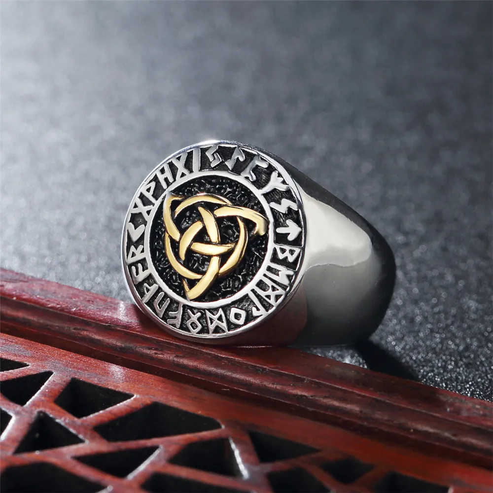 Anello Quadrato Totem Vichingo In Acciaio Inox - Stile Celtico E Punk Per Uomo