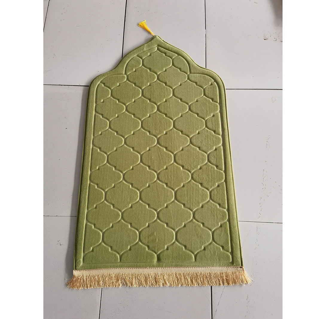 

Prayer Mat for Muslim Ramadan Flannel Carpet Worship Knee Embossing Floor Carpets Non-slip Soft Portable Travel Prayer Rug