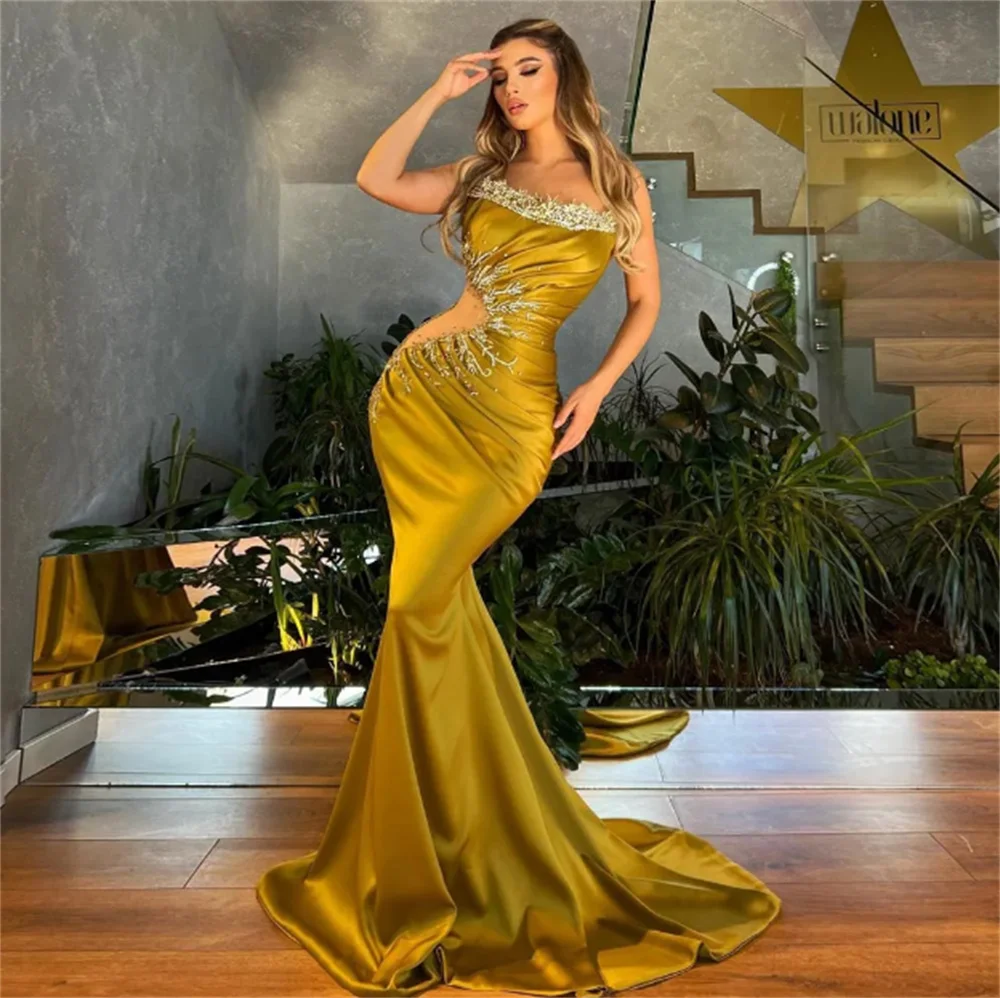 

Exquisite Mermaid Prom Dresses Strapless Neckline Beaded Evening Gowns Sweep Train Satin Pleated Vestidos Cocktail Dresses