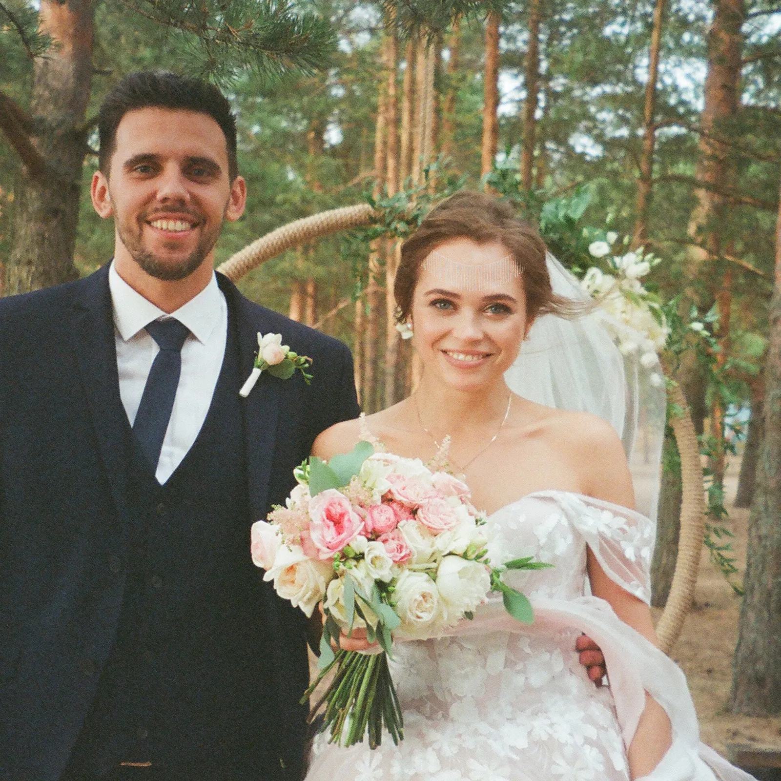 1개 반짝이는 라인스톤 체인 DIY 바느질 장식, 의류, 홈 텍스타일, 공예, 웨딩, 신부 의상 장