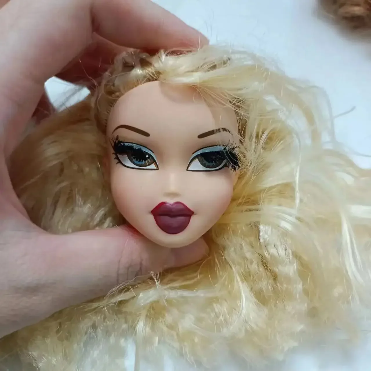 Bratz Maquillaje Barbie Muñecas Bratz Coleccion De Maquillaje De